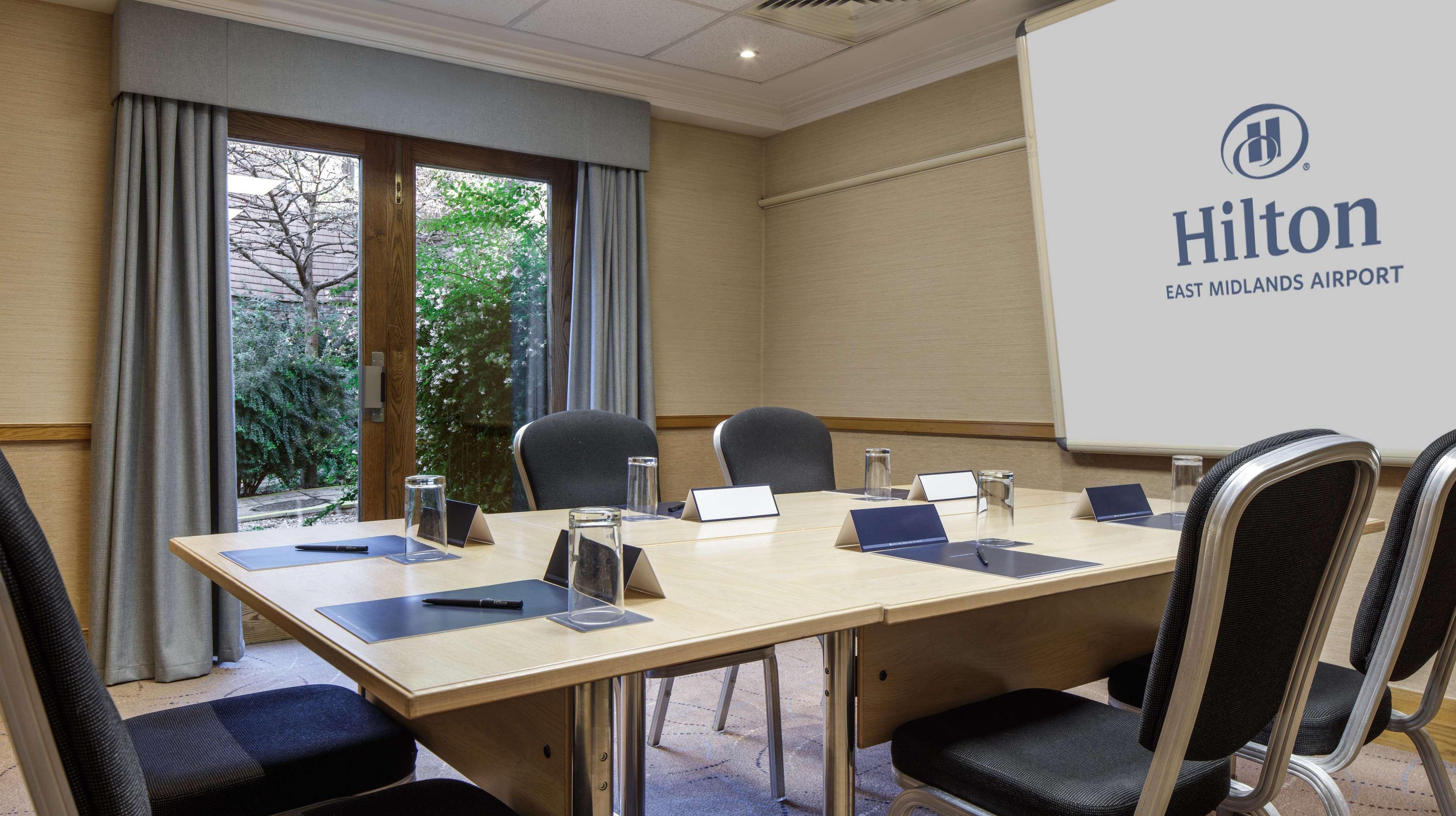 Hotel Hilton East Midlands Airport Kegworth Esterno foto